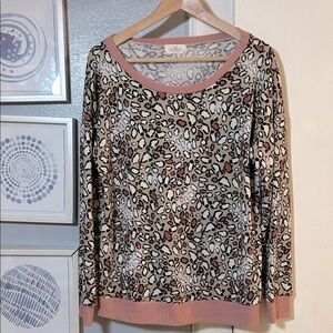 Hopely Women’s Stylish Animal Print Sweater with Pink Accents Size S